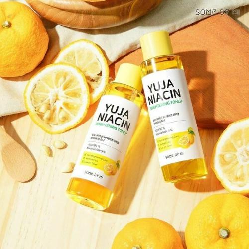 Тоник с юдзу для выравнивания тона кожи Some By Mi  Yuja Niacin Brightening Toner