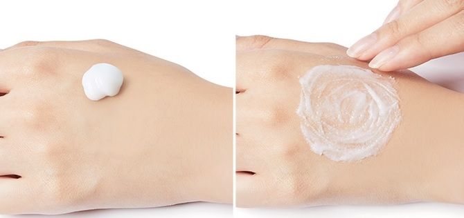 Etude House Baking Powder Crunch Pore Scrub_kimmi.jpg